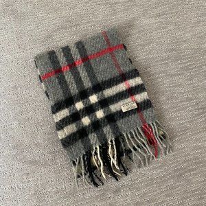 Burberry London Cashmere scarf